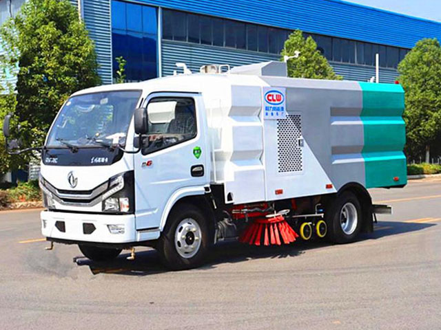 東風(fēng)多利卡國(guó)六洗掃車(chē)圖片2