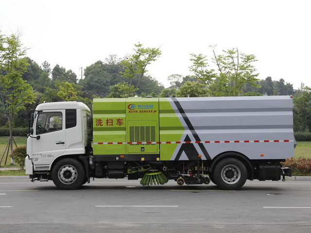 東風(fēng)天錦國(guó)六洗掃車圖片3